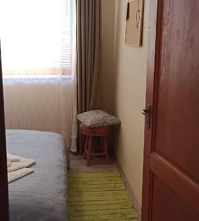 דירה Barackvirag Apartmanhaz פוניארצוושהג'