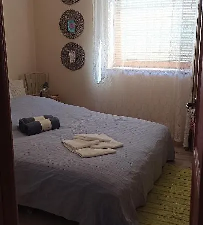 דירה Barackvirag Apartmanhaz *