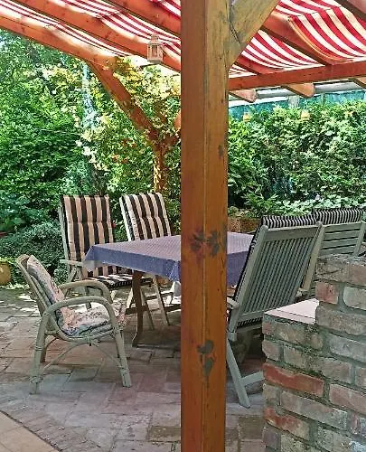 Apartament Barackvirag Apartmanhaz Vonyarcvashegy