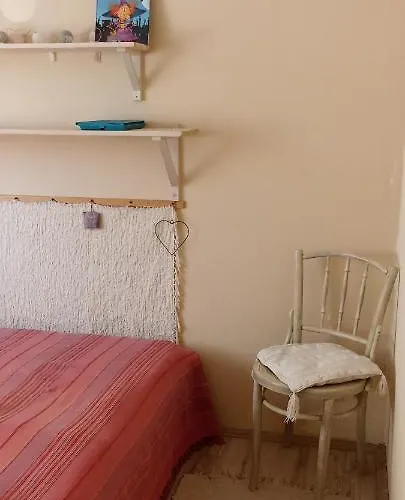 Barackvirag Apartmanhaz